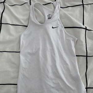 Nike girls tank top